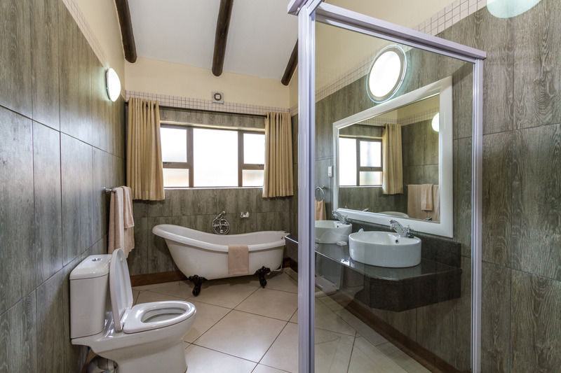 Zulu Nyala Game Lodge Hluhluwe Kültér fotó